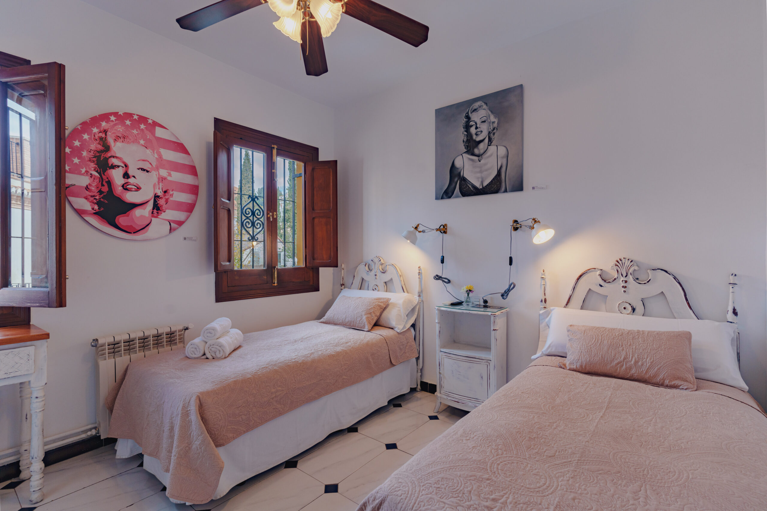 Habitación doble Hotelito Suecia Granada